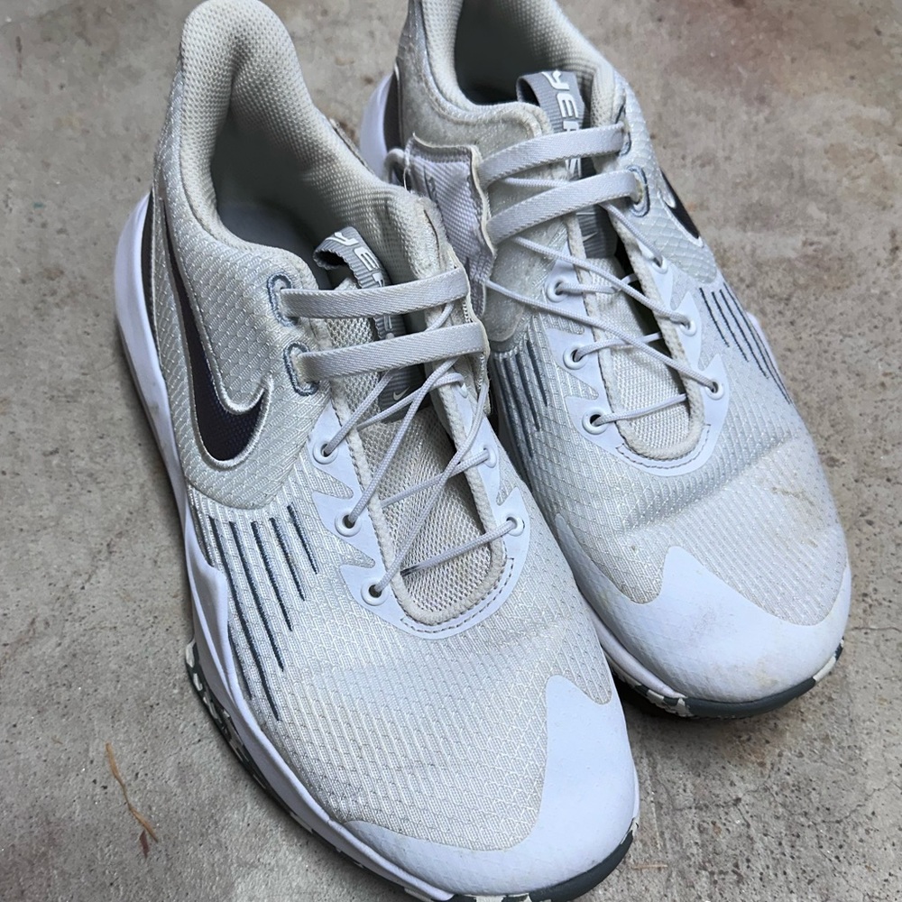 Men’s Nike Precision 5 FlyEase 'White Wolf Grey'